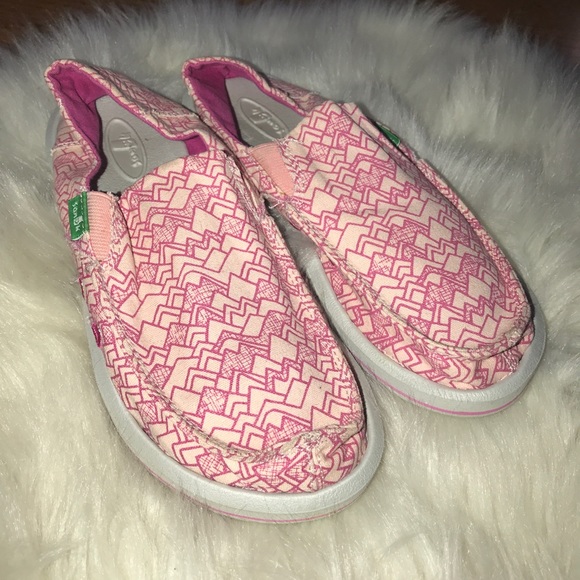 pink canvas slip on shoes
